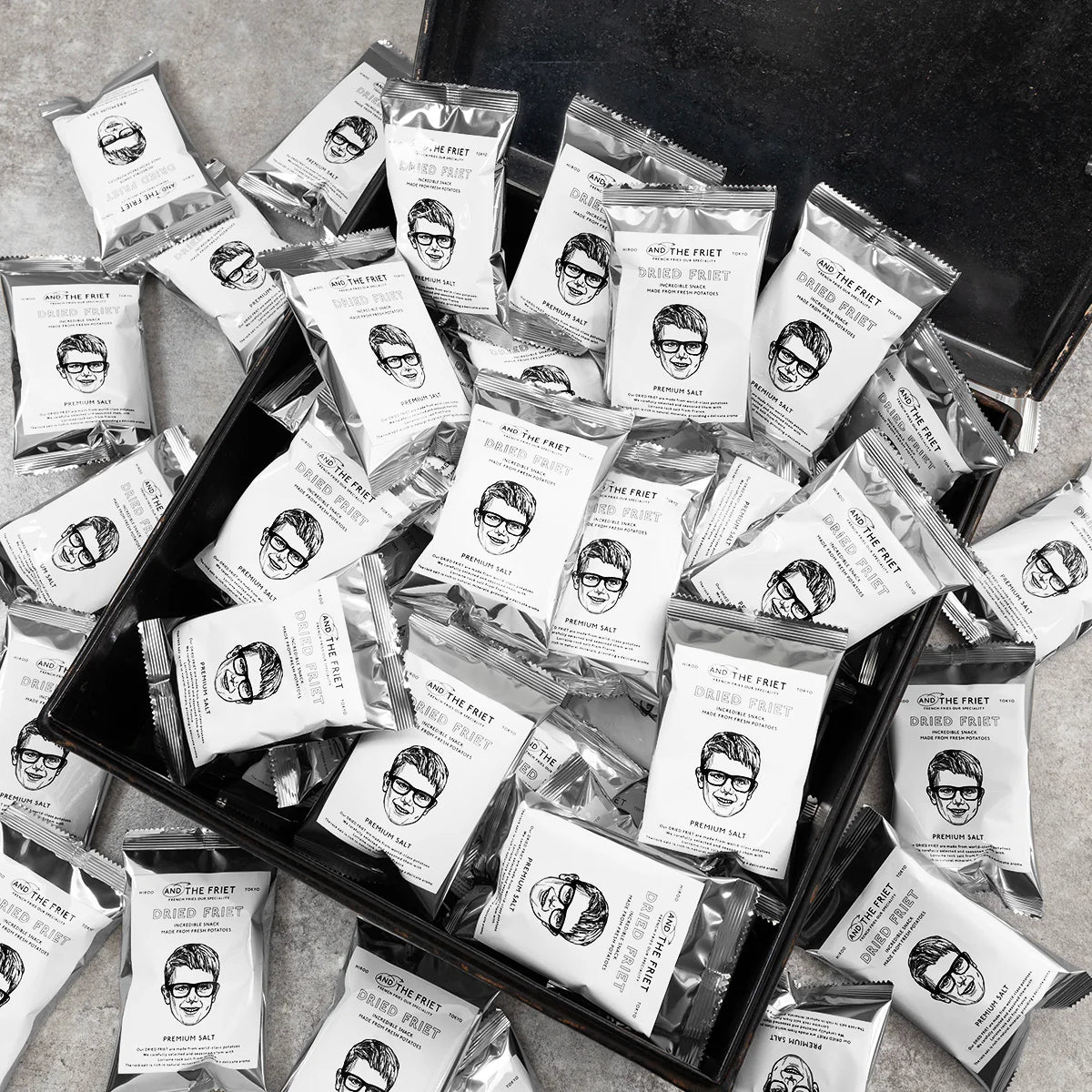 AND THE FRIET Set of 60 Bags: PARTY BUCKET BAG