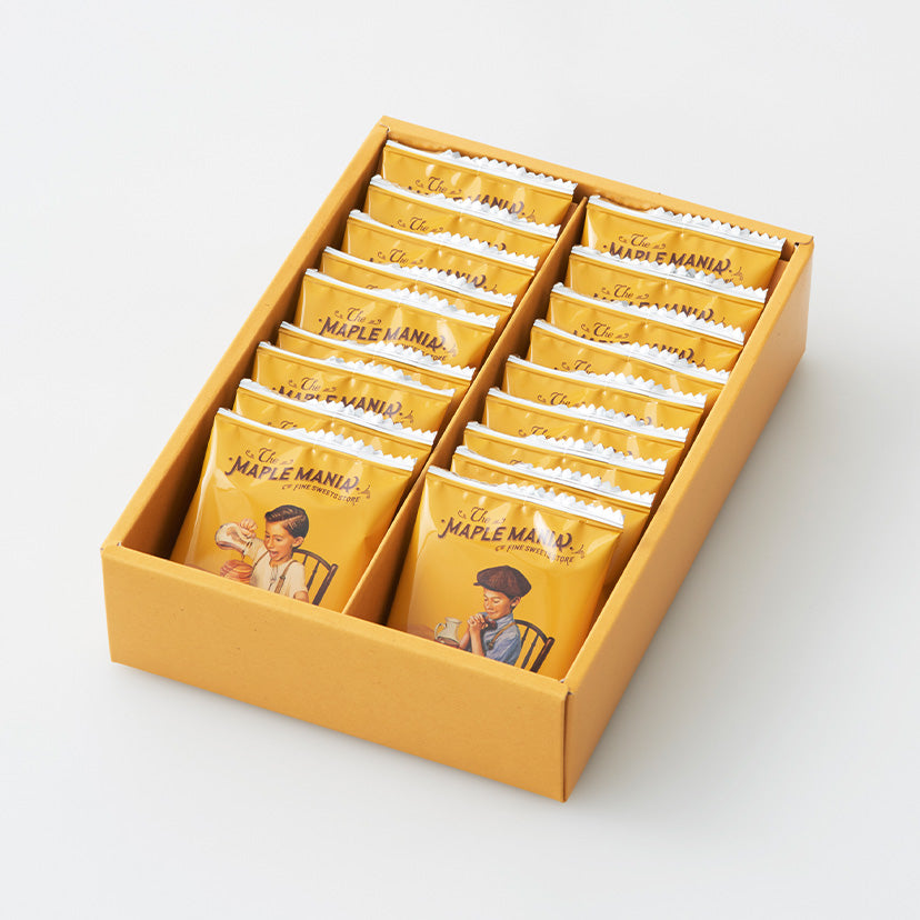 The MAPLE MANIA Maple Butter Cookies - 18 pieces