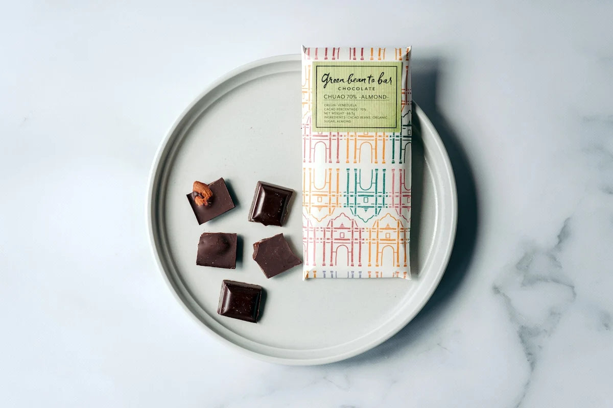 green bean to bar Chocolate Bar - CHUAO 70% -ALMOND-