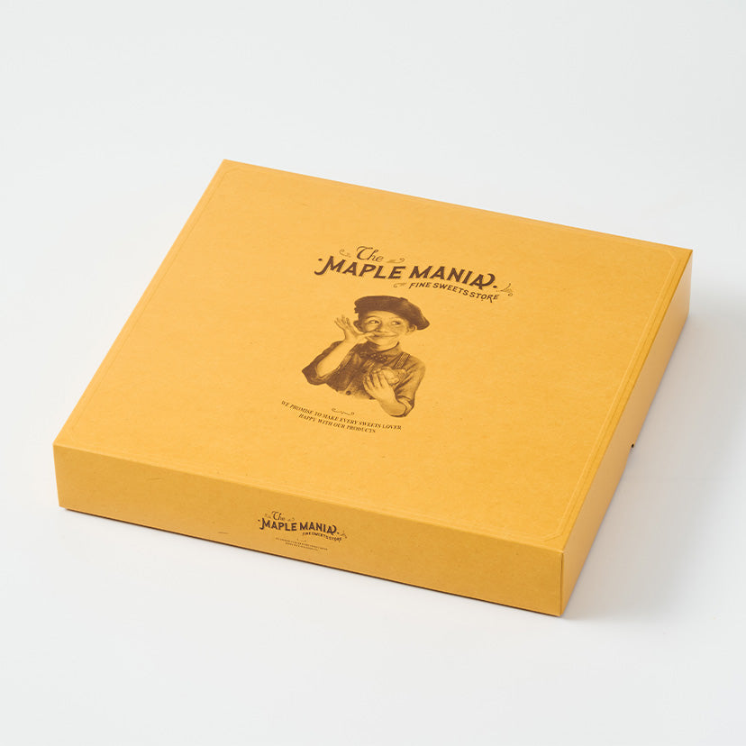 The MAPLE MANIA Selection Gift Box - 32 pieces