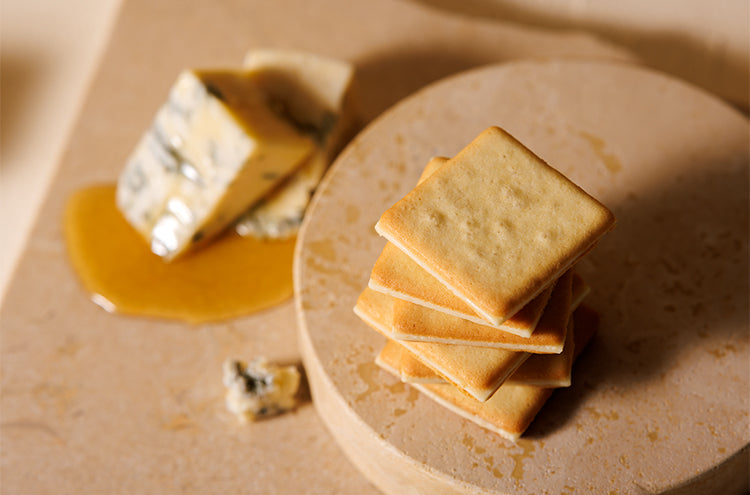Tokyo Milk Cheese Factory Honey & Gorgonzola Cookies - 9 pieces