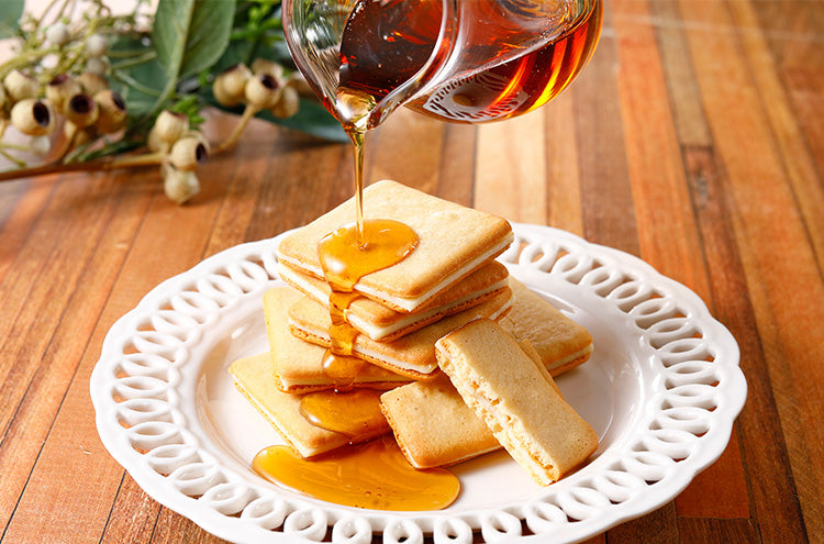 The MAPLE MANIA Selection - 32 pieces